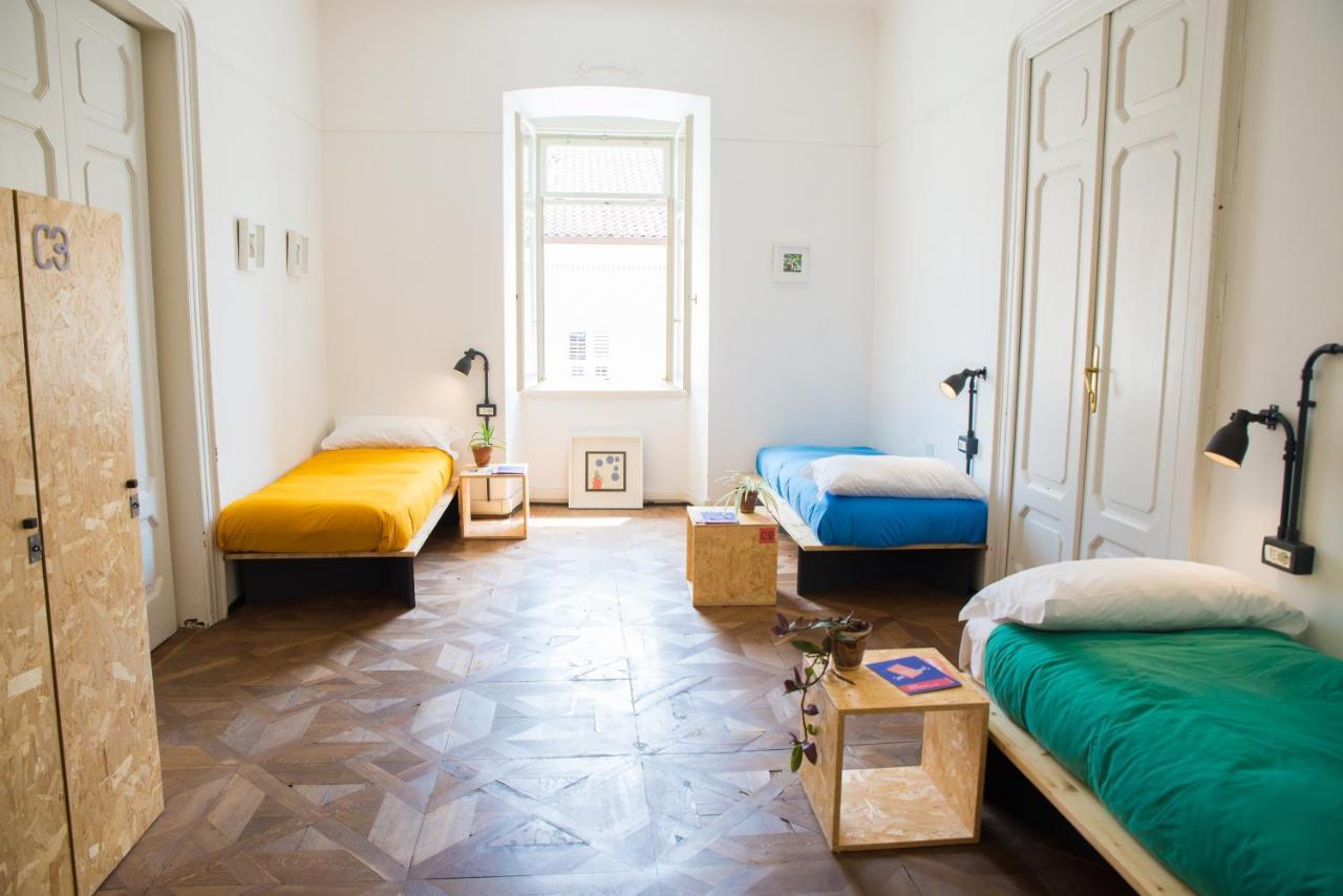 Controvento Hostel